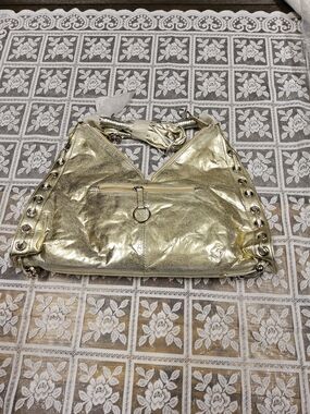 NWOT Metallic Gold Women’s Shoulder Bag with 2 top zipper closure